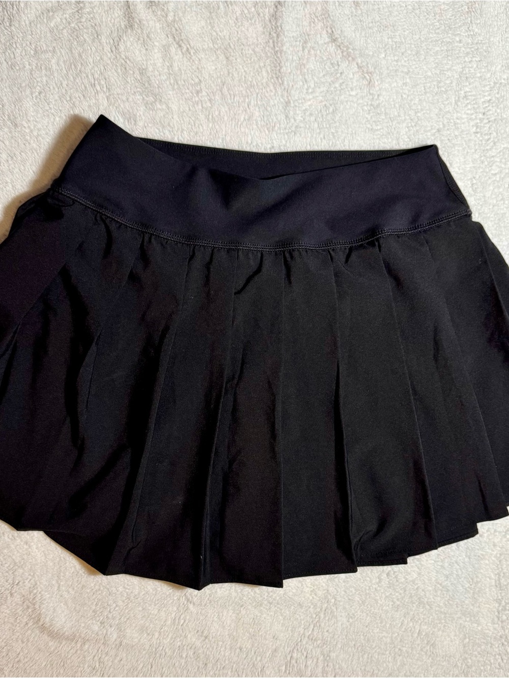 Old Navy Black Pleated Skater Skirt